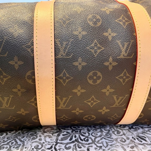 Authentic Louis Vuitton Keepall 50. New zipper, handles, chapes and body bands. - Picture 4 of 16